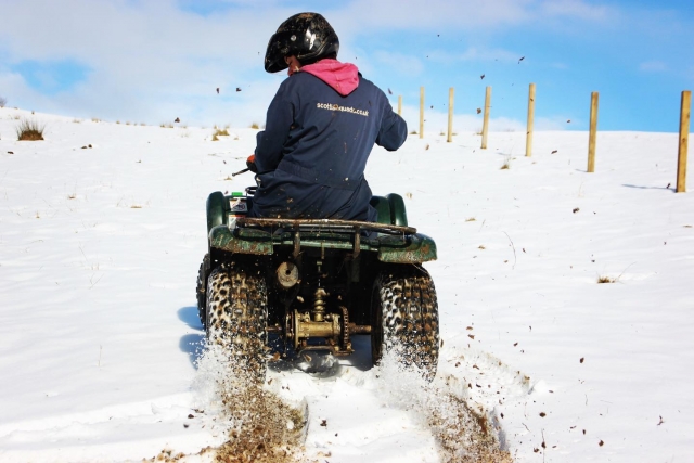  Corsa sulla neve 