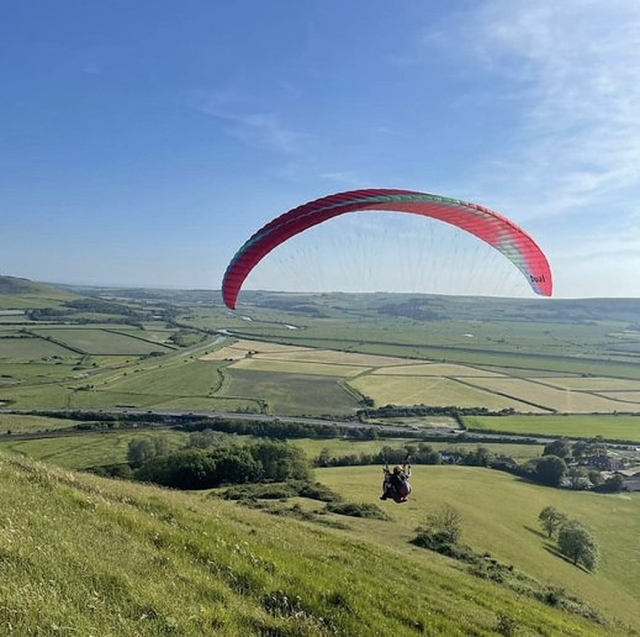  Ruhiges Gleitschirmfliegen 