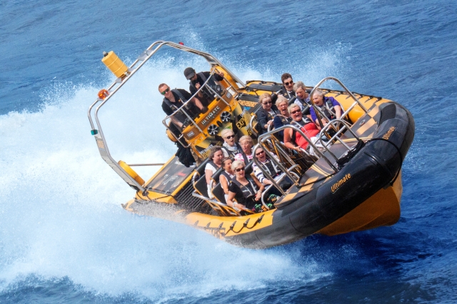  Twin Turbo 740 PS Hochleistungs-RIB 