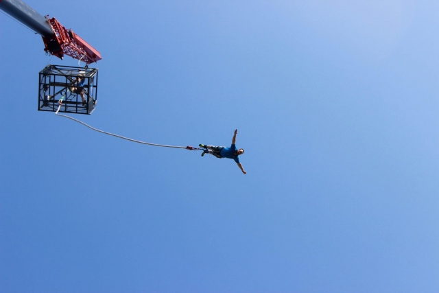 160 foot jump
