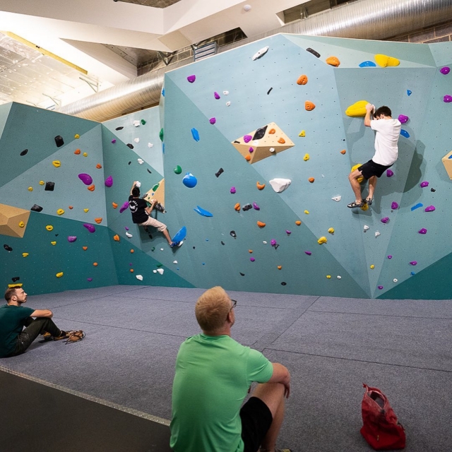 Climbing games