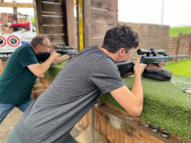 Family shooting clays