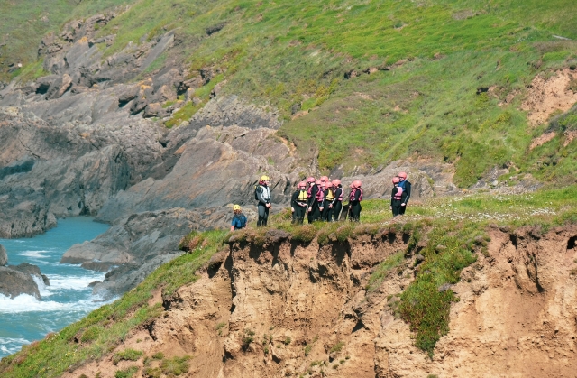  Coasteering con amigos 