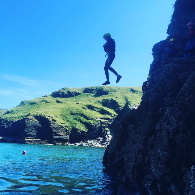  Forfaits coasteering à Bude 