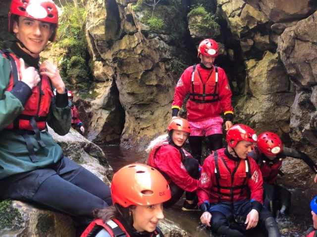  Excursion guidée de canyoning 