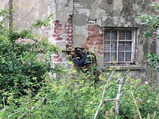 Airsoft games