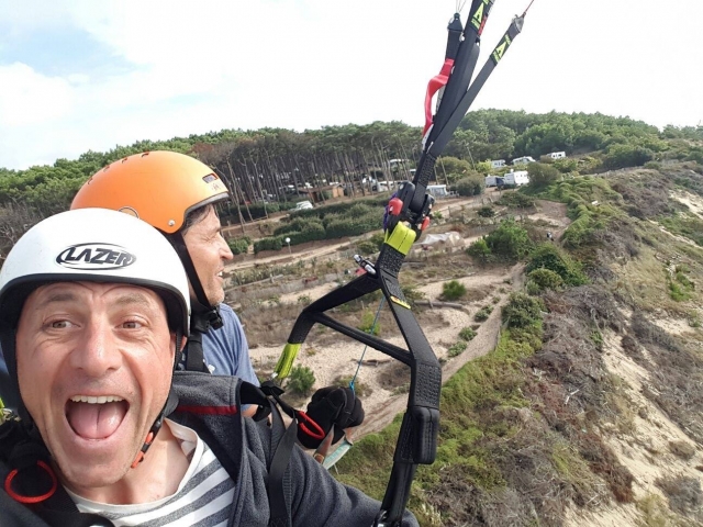 Festeggia con un volo in tandem 