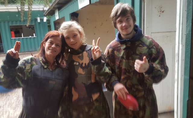  Paintball en familia 