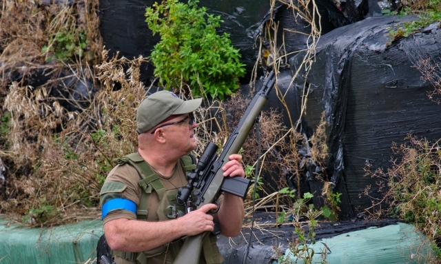  Bereit für ein Airsoft-Spiel 