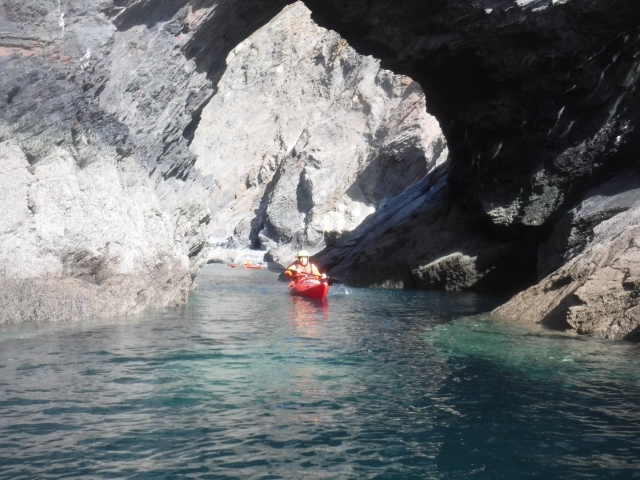  Ragazzo in kayak con noi! 