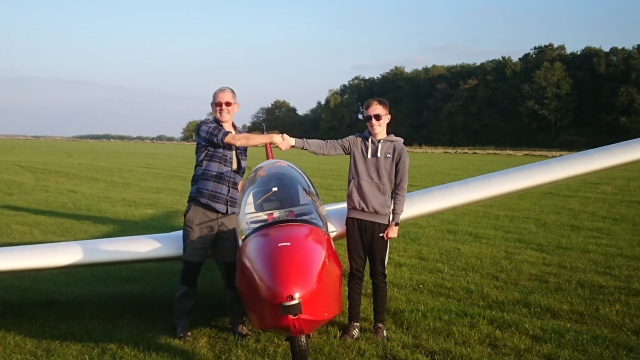Kid getting ready for gliding
