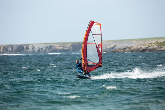 Dare to master the waves