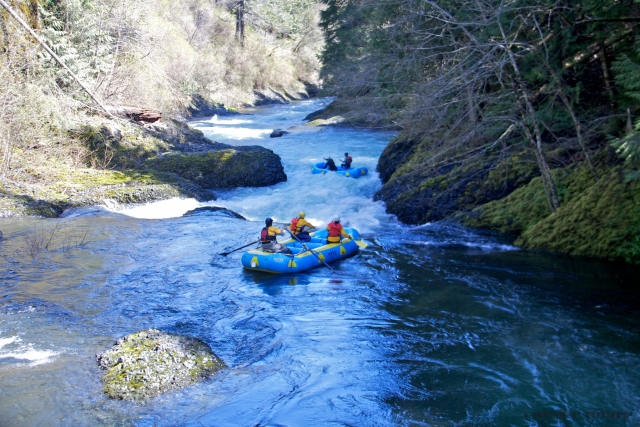  Tour de rafting por el río Oich 