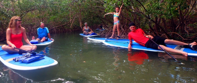  Famiglia in paddleboarding a Great Glen