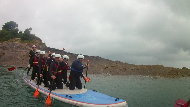  Sessione Mega SUP nel Devon 