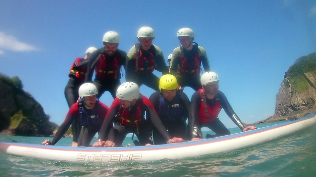  Festeggia con una sessione di SUP
