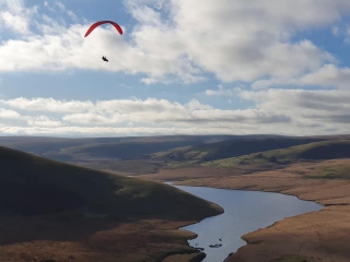 Paragliding in Aberystwyth 20 minutes + video