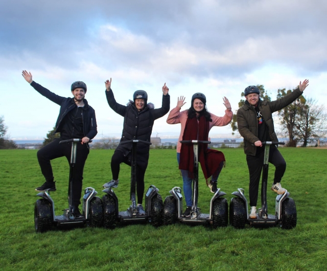  Genießen Sie eine Segway-Fahrt