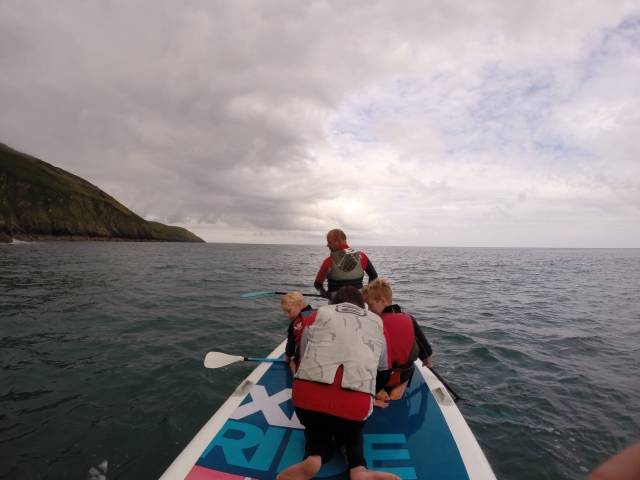  Divertiti con il paddleboarding 