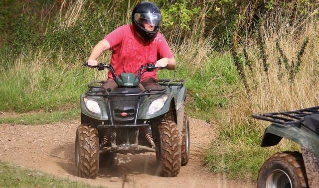  Fahren Sie durch jedes Gelände 