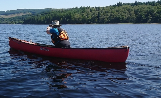  Relájese en el lago 
