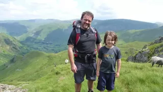 Caminata guiada familiar de día completo en Lake District