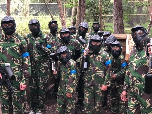  Forma equipo y únete a nosotros 