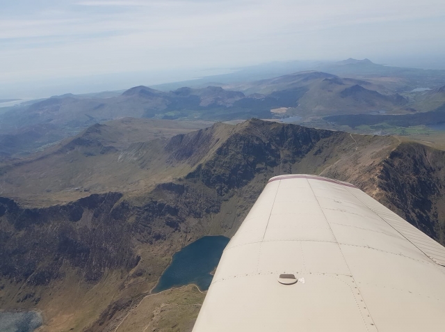  Prendi un volo in aereo con noi 