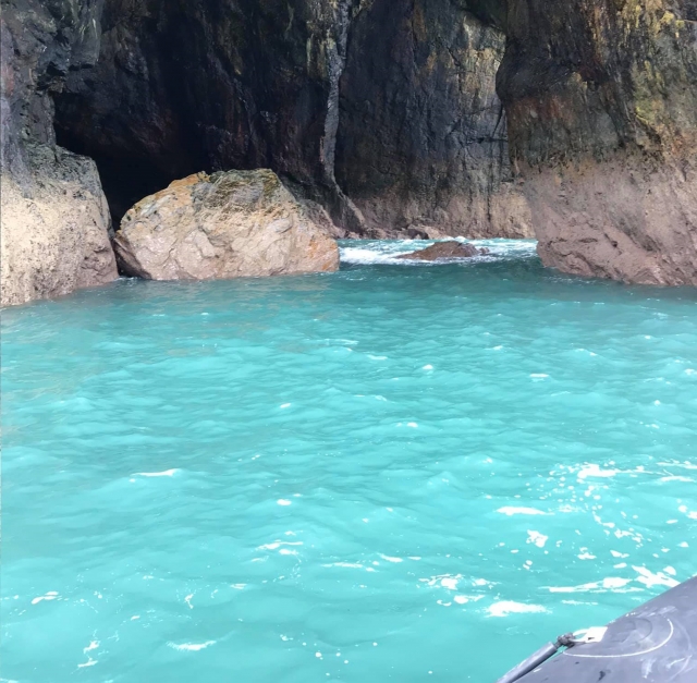 水晶般的海水 