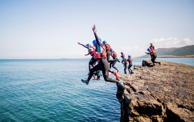 Do not think twice and jump into the adventure