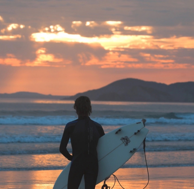 Orizzonte perfetto dopo una sessione di surf 