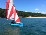 Mieten Sie in Oxwich ein Beiboot mit Segelausleger für 1 Stunde
