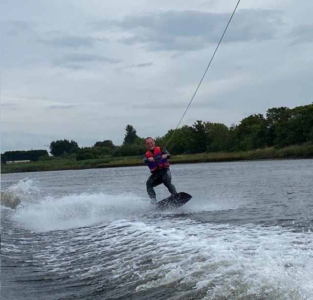 Ottieni questa sessione di wakeboard 