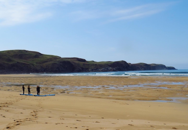  ¡Surf en playas impresionantes!