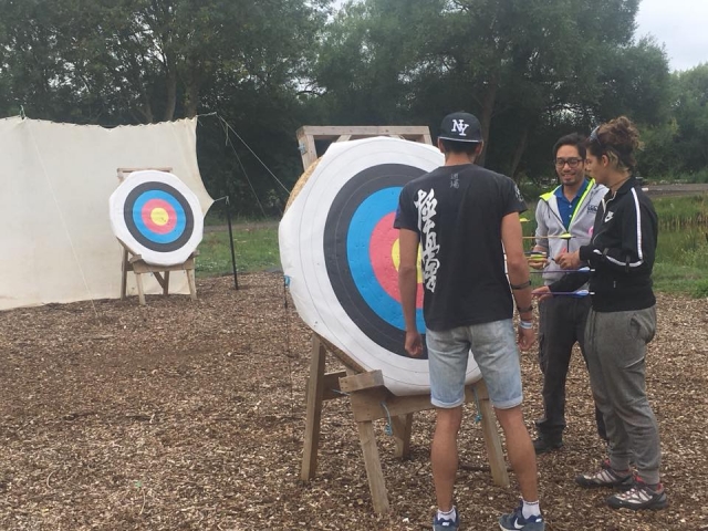 Divertirsi con il tiro con l'arco 