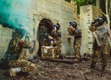 Paintball em Whyteleafe com 1200 bolas de paintball e pizza