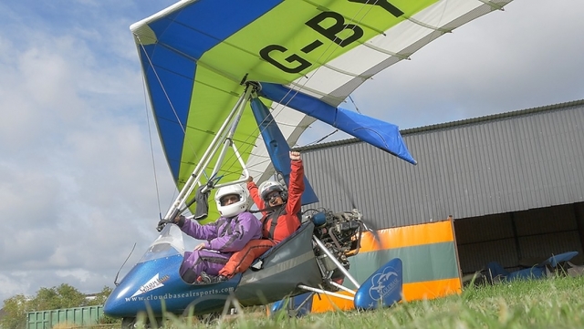  Ultraleichtflugzeug in Berkshire 