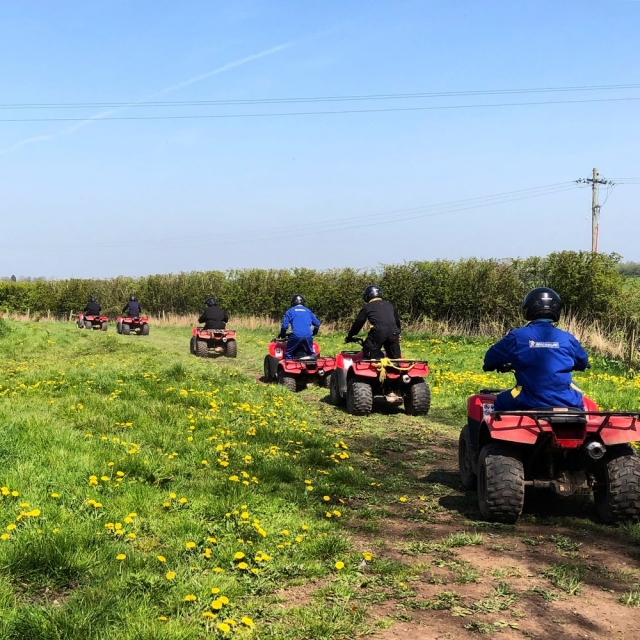  Vitesse à travers la campagne 