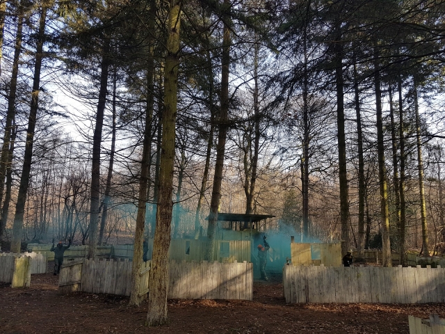  Temos vários locais de paintball 