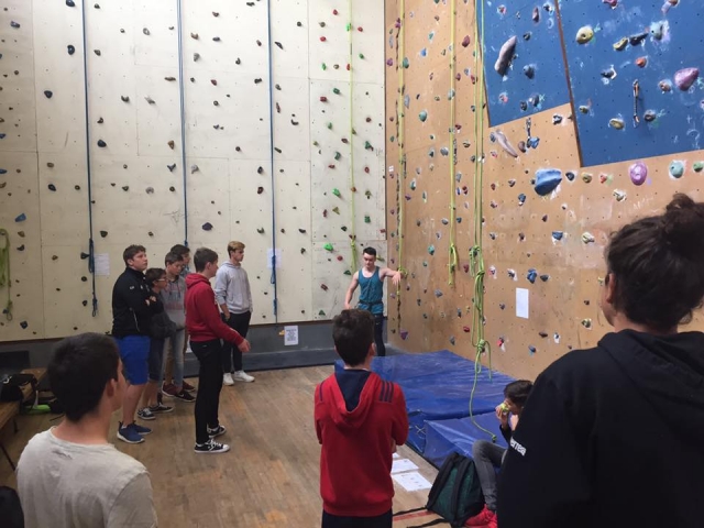 Aprende nuevas habilidades con nuestros instructores 