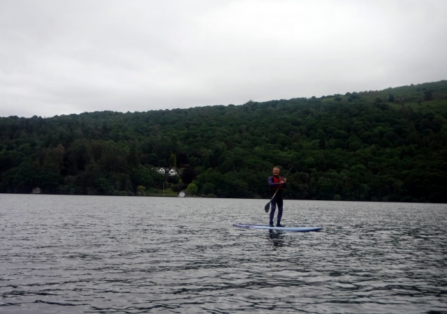  Le paddle board est très amusant 
