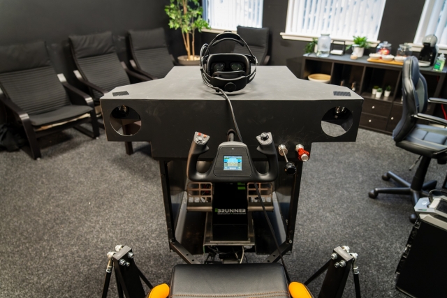 享受一次有趣而惊心动魄的 VR 飞行 