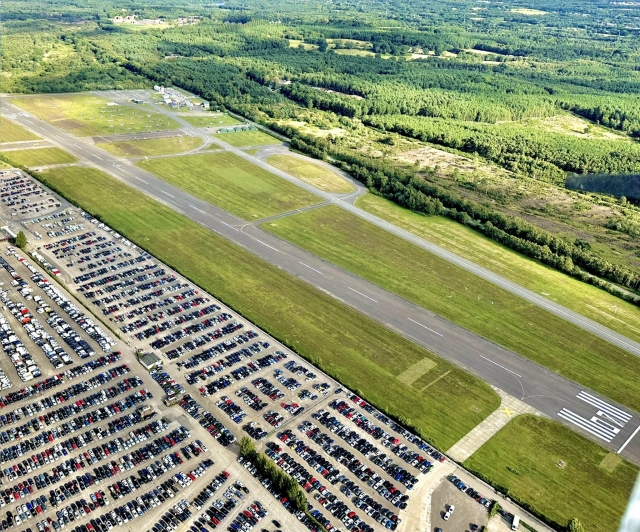  Lascia l'aeroporto alle spalle