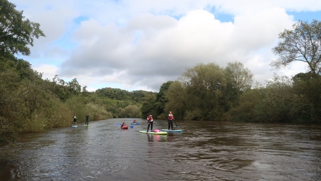  Paddleboarding dans le Warwickshire 