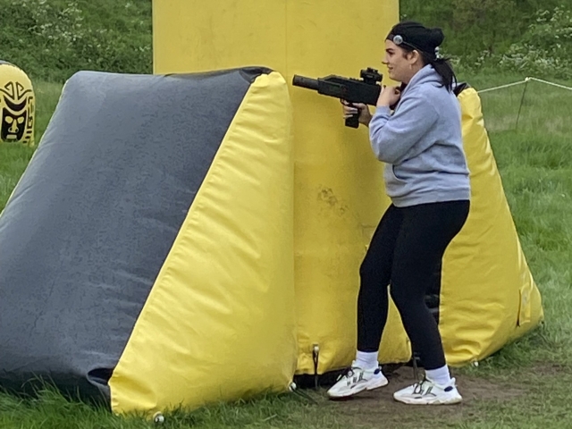 Genießen Sie ein unterhaltsames Lasertag-Spiel 
