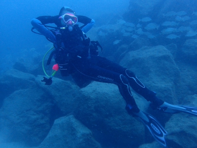  Adquiere habilidades de buceo 