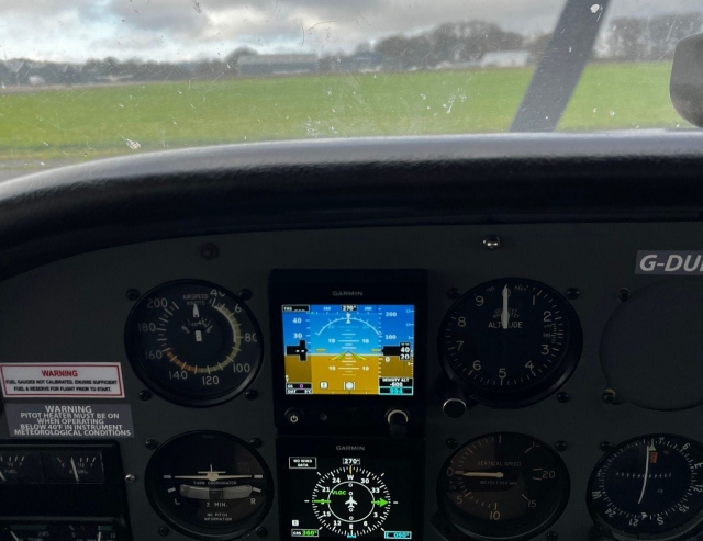 Trial lesson in a light aircraft