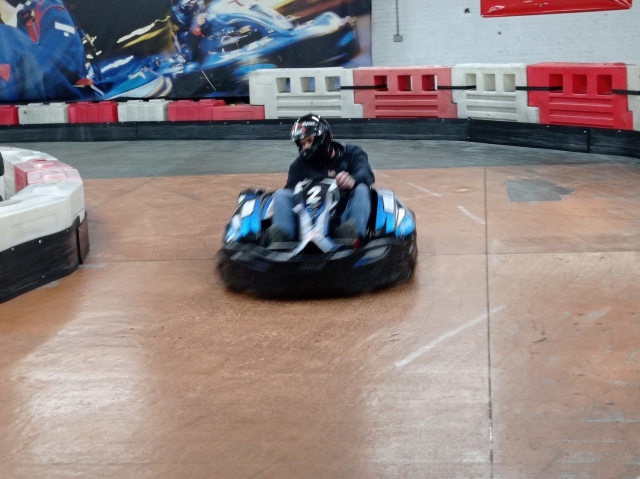  Karting en pista cubierta 