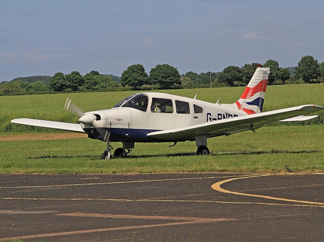  Piper Warrior 