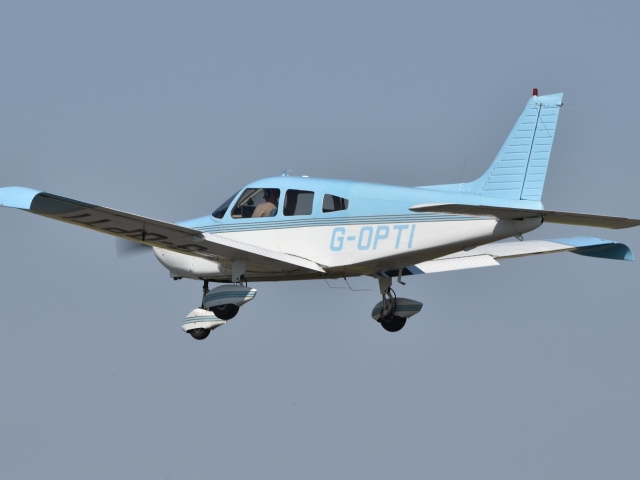  Volo di prova all'aerodromo di Elstree 